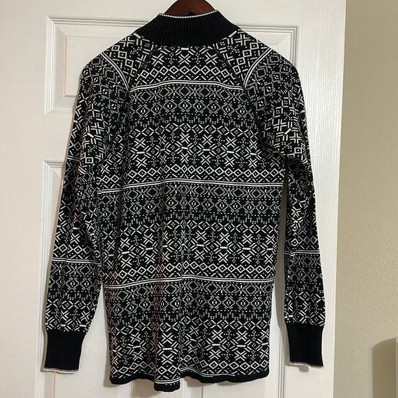Breathable sweater knit - Picture 4 of 6
